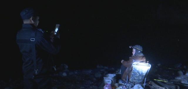 长江|江苏仨男子晚上在长江钓鱼，被黑科技锁定！政府为此投入700万元