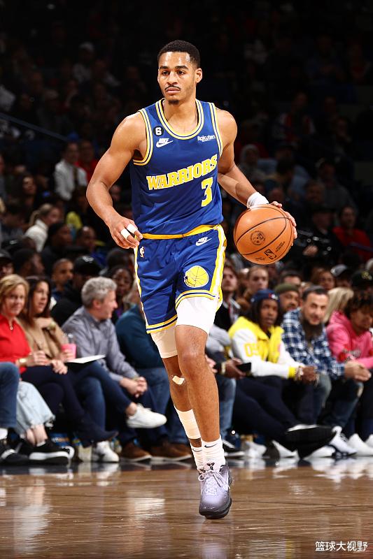 惨败45分!莺歌34+6+3,普尔18中9,库明加尴尬,勇士该大交易了