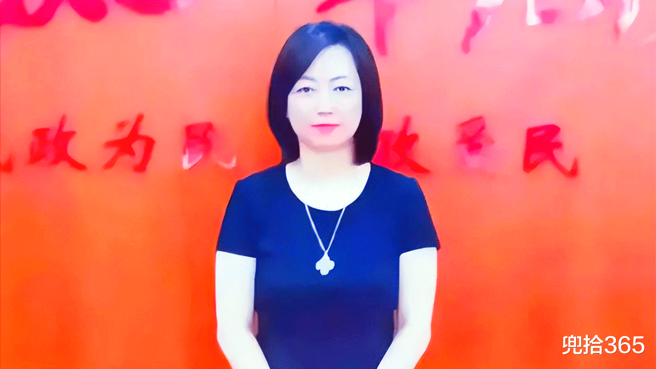 错综复杂的三角恋?成都女副区长聊天记录泄露者,原来也是枕边人