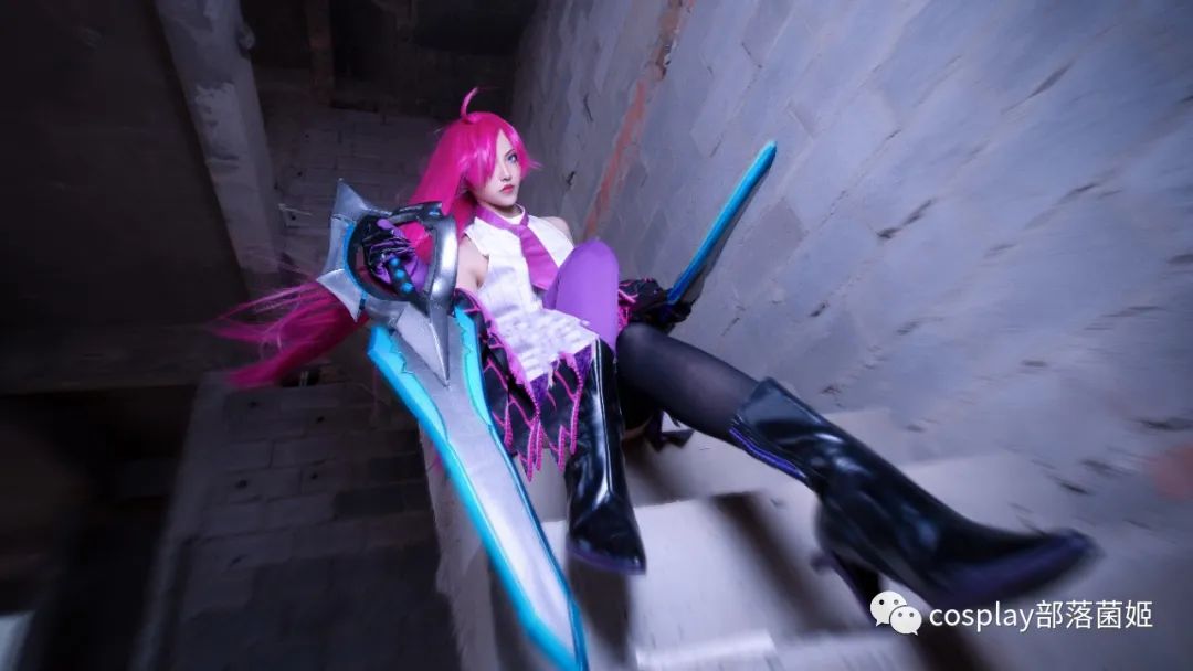 卡特琳娜|cos：lol战斗学院卡特琳娜cos正片@一只漠烟
