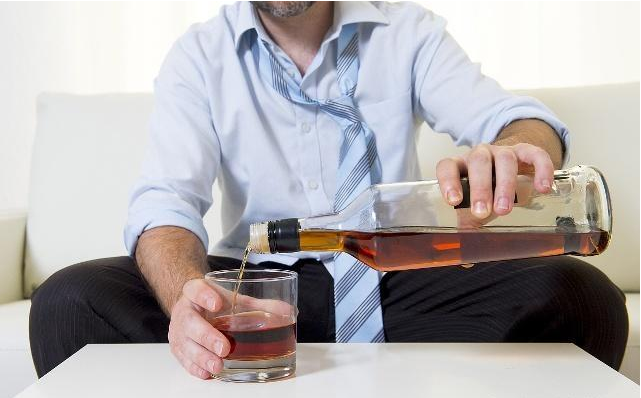 腹泻|喝酒后，为什么会拉肚子？酒后拉肚子，可能是出现了这4个问题！