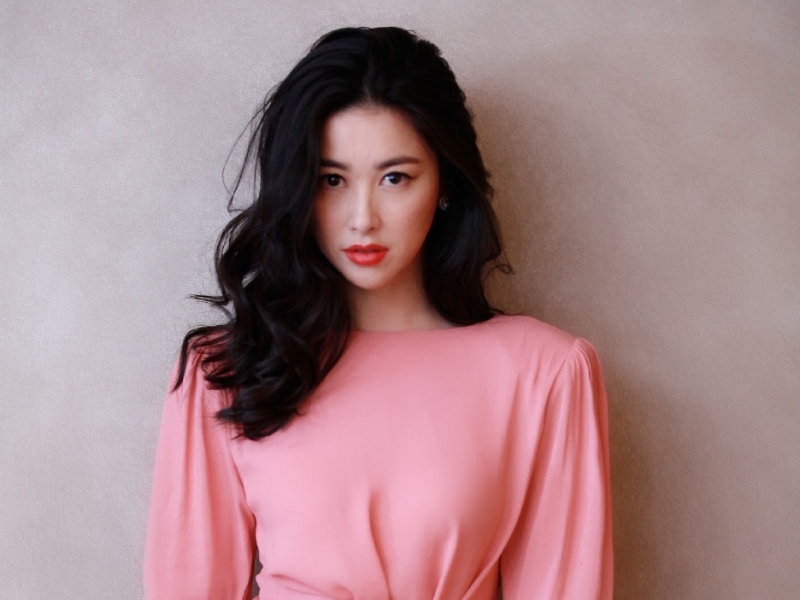 朱珠|朱珠拥有漂亮的外表,作为80后,她用能力诠释自己的优秀