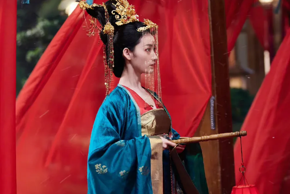 郭晓婷|郭晓婷：今晚你们想坐哪桌？份子钱备好了吗？还以为陈宇杨玲结婚