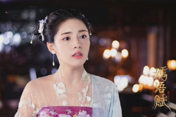 乔欣|这是仙女吧？乔欣新剧造型刷屏，网友纷纷喊话——乔妹！这个妆面可以半永久化！