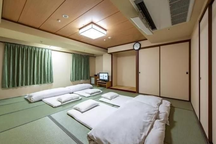 为什么日本人从来不用瓷砖，这四点原因可以看出，表明他们很精明