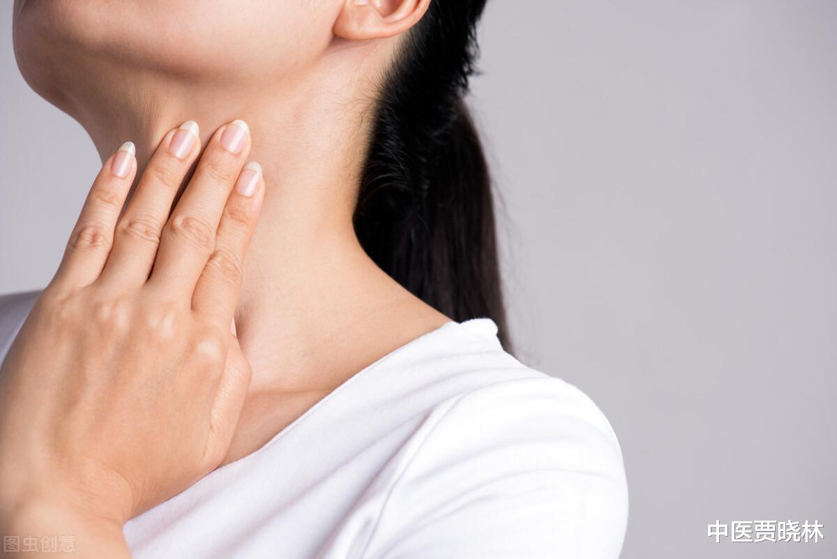 咳嗽|药店里不起眼的连花清瘟胶囊,他的主要作用是用来清瘟解毒,宣肺泻热,但是你知道吗