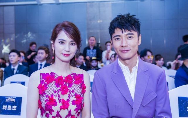 明星夫妻|七夕疯狂秀恩爱的9对明星夫妻,有人是故作恩爱,有人是貌合神离