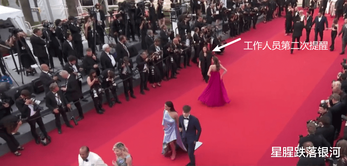 戛纳红毯|谷爱凌现身戛纳红毯,遭两次驱逐才离开,转圈摆造型却无人拍照