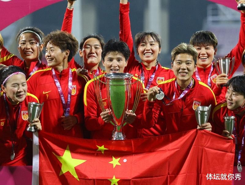 中国女足|不差钱！中国女足薪资被曝光，顶薪已超200万，薪酬高居世界第一
