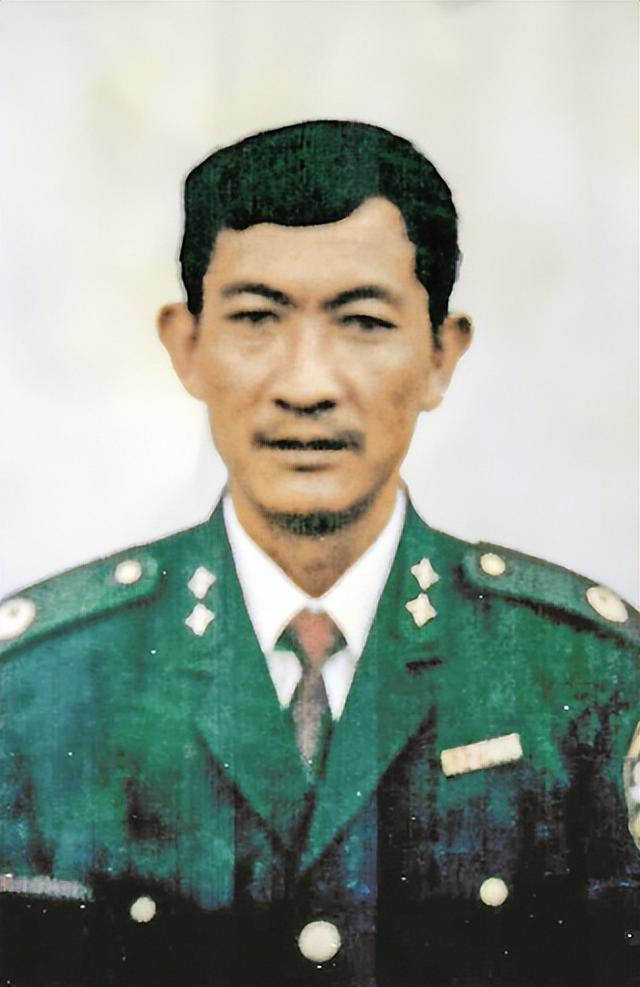 吸毒男星复出拿影帝,缉毒警察的命谁来还!