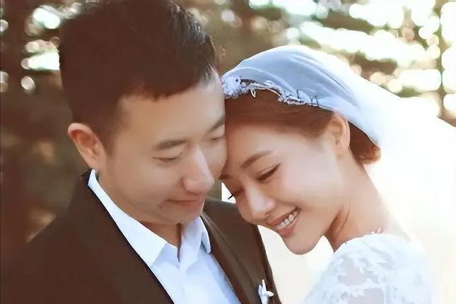 邓家佳|邓家佳于岩:毕业季和异国恋都没分手,为何结婚5年就过不下去?