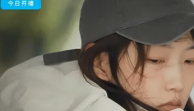 95后女孩儿,选择与死人为伴,却成了连出租车都不配坐的“衰鬼”