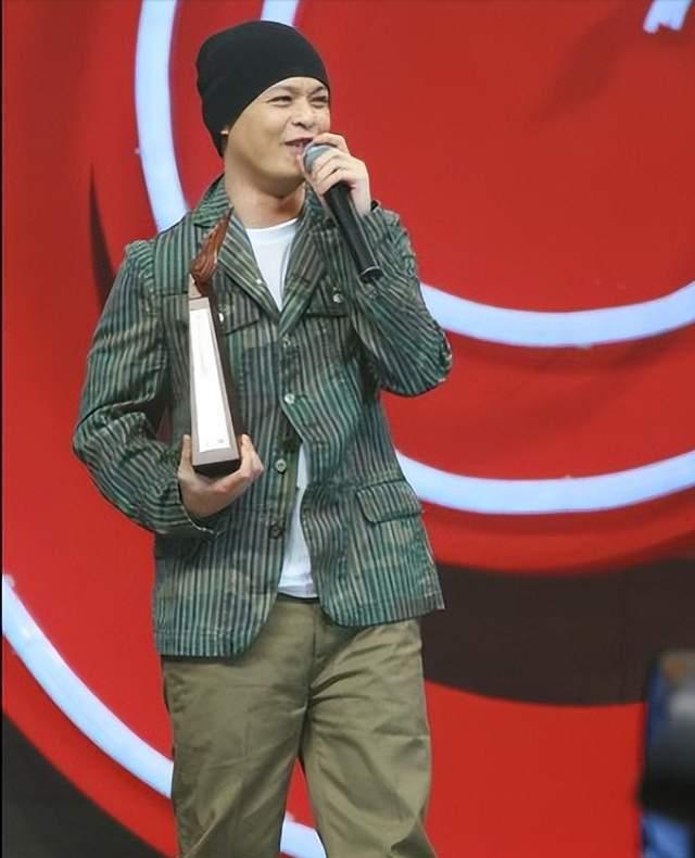 陆树铭|“香港周杰伦”侧田：他是被谁毁掉的？