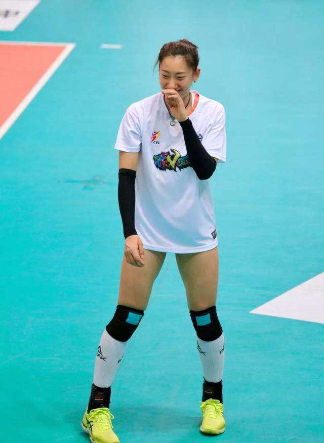 任凱|兩女排遺珠海外打球，因疫情滯留國外！恐落選下一屆國家隊