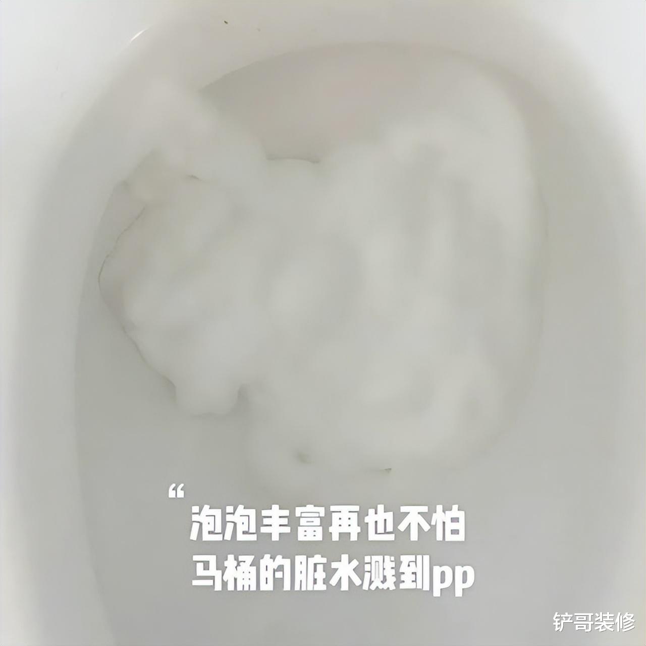 卫生间没窗户,臭味散不掉?学日本人的做法,干净没异味,贼实用