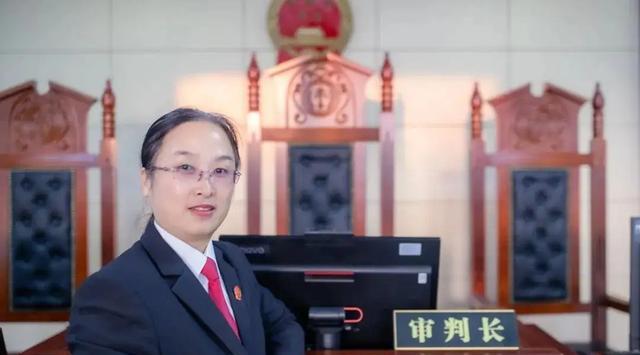 案例:女子洗澡时触电身亡,家属索赔150万,法院判决还社会公道