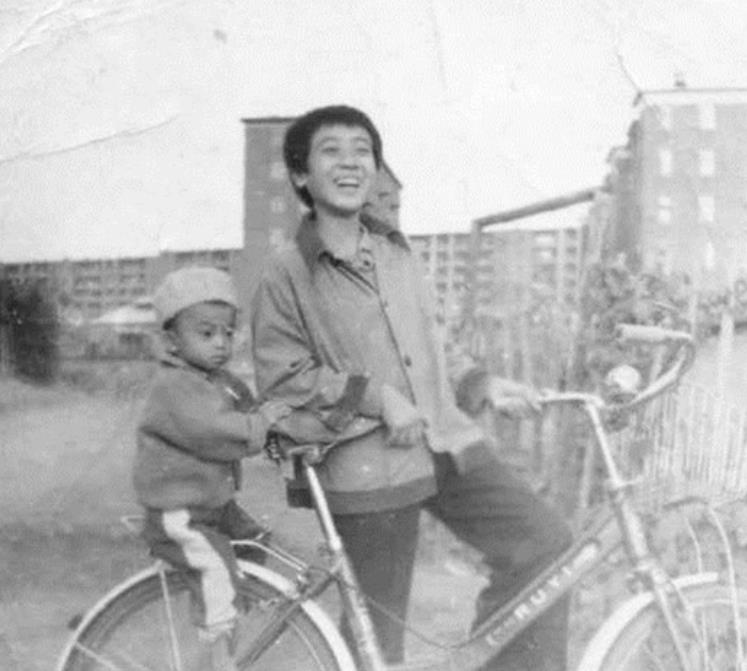 于和伟|30年后再看于和伟:绯闻是绯闻,妻子是妻子,结发妻子不能嫌弃