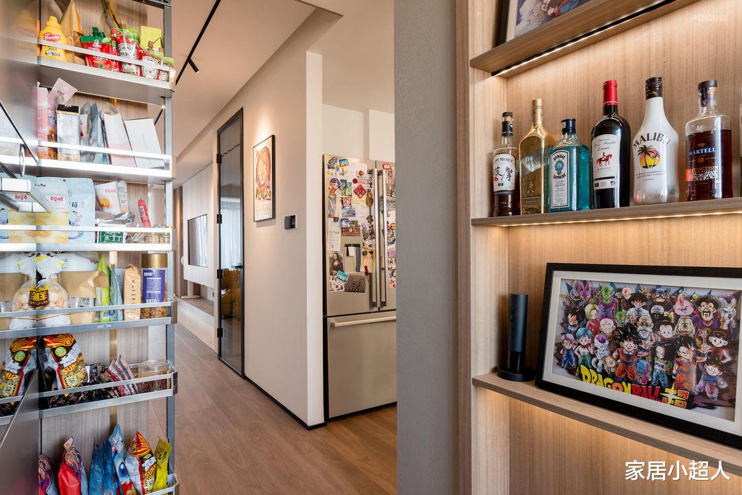 玩味统治下的现代融合空间