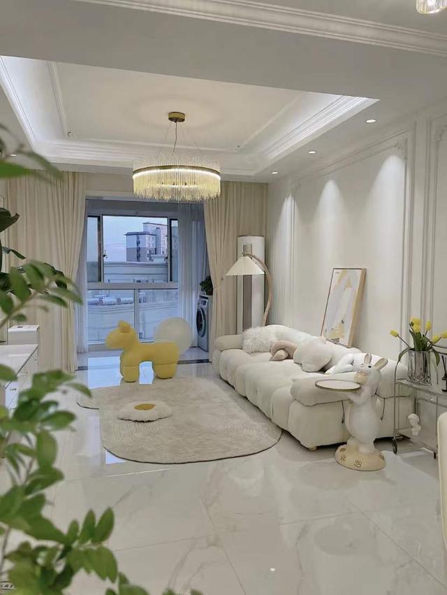 武汉发现一户人家的装修，那叫一个高级，拍照给大伙瞅瞅，超羡慕