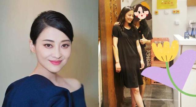 明星素颜|《父母爱情》安杰素颜出行被偶遇,打扮朴素平易近人,小肚腩抢镜