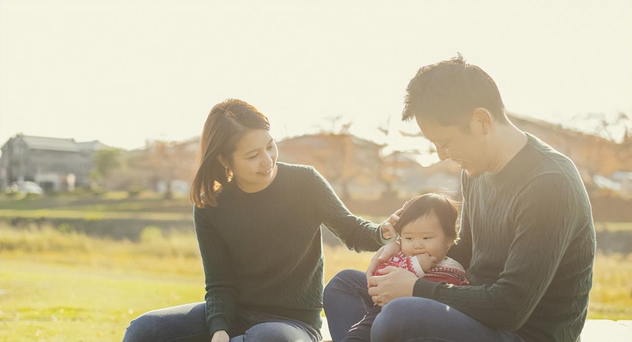 房价|人口陷入生育“陷阱”?专家提出“新方案”,父母们都表示赞同