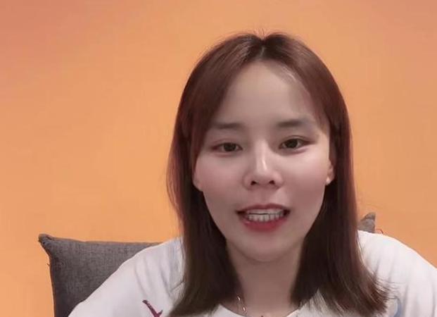 |熊磊为热度晒全家福，却让网友嘲讽不已：一家都是白眼狼！