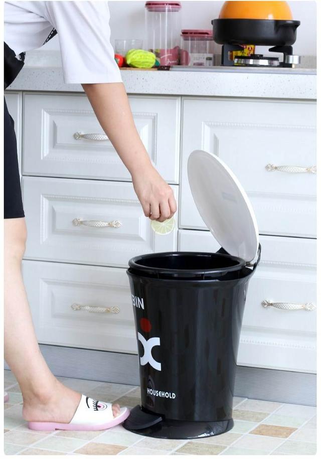 因为迷信网上的“厨房收纳清单”，我买到了一堆中看不中用的鸡肋