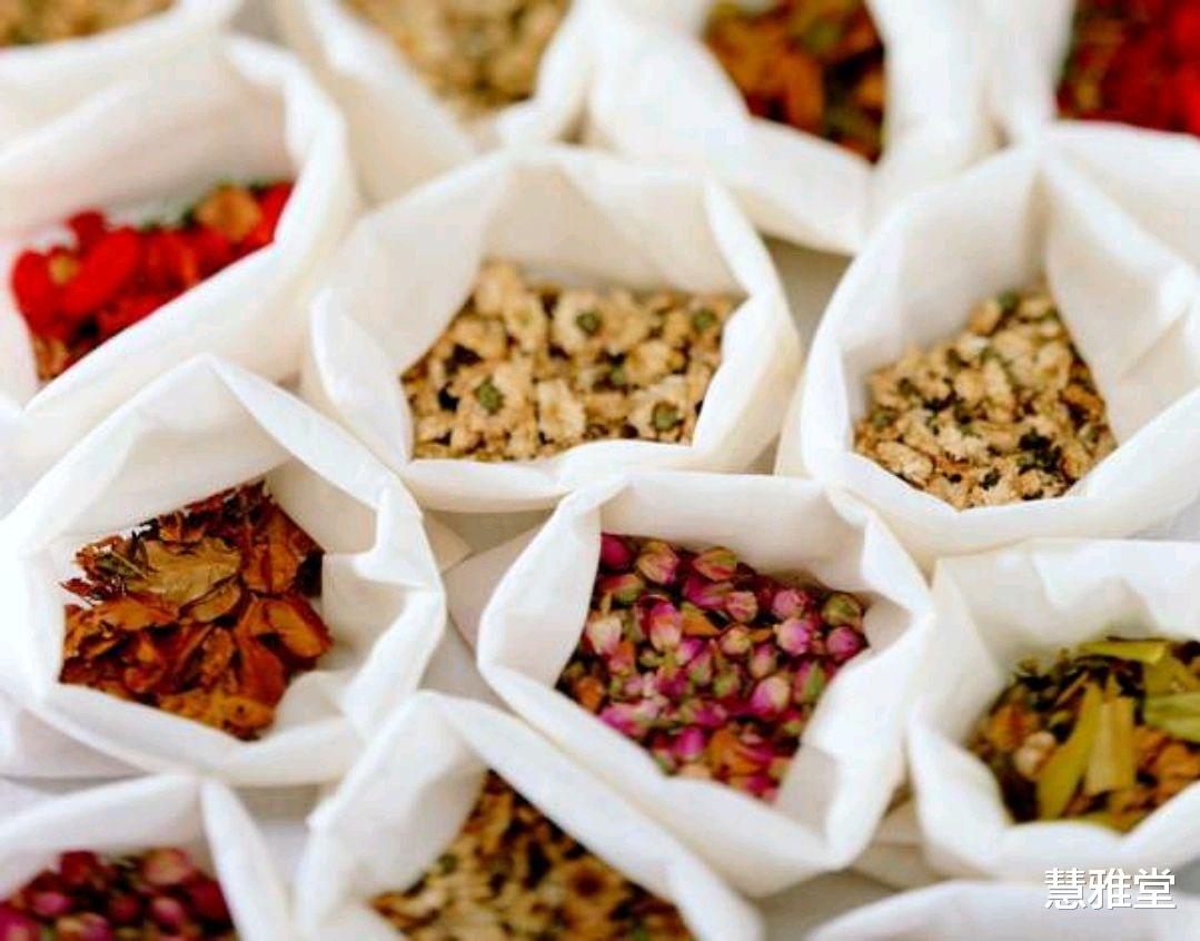 中药|中医为什么能用“花花草草”给人治病?不妨多了解中药治病的原理