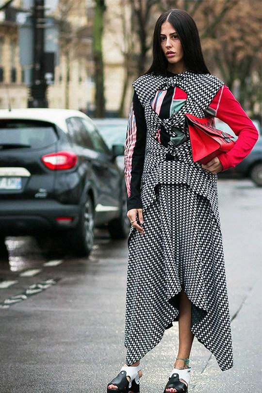 张小斐|红色包包流行王道,熊黛林用它幸福直呛方媛,李冰冰靠它回春