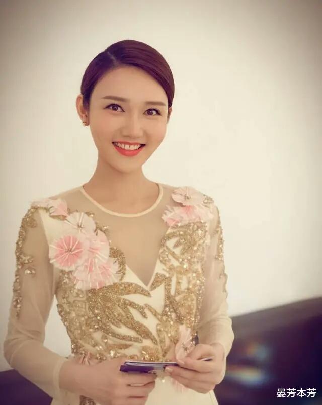 龙洋|“小董卿”龙洋：春晚最年轻主持人，集美貌与才华于一身的湘妹子