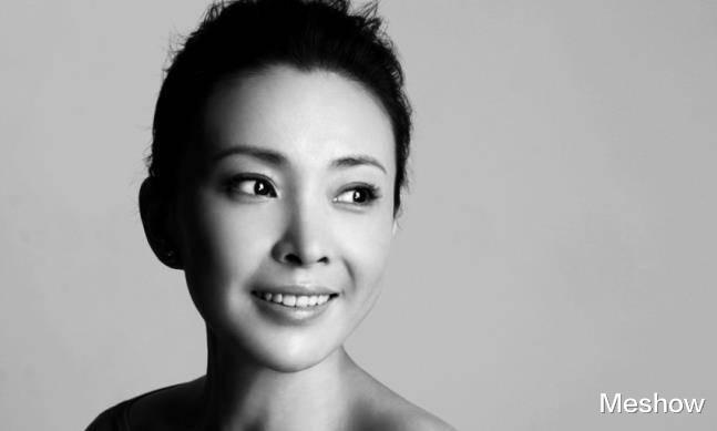 孙红雷|她是张嘉译的前妻，分手后和孙红雷相爱，今43岁美的像少女