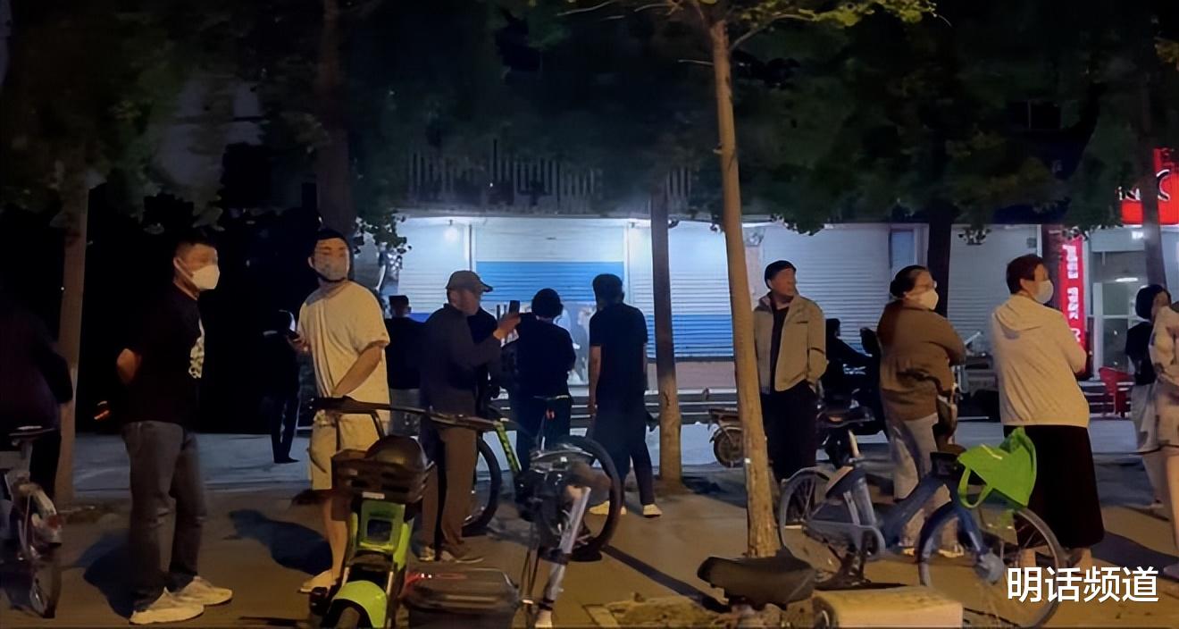 岂容无底线消费带血的唐山围殴女孩事件？
