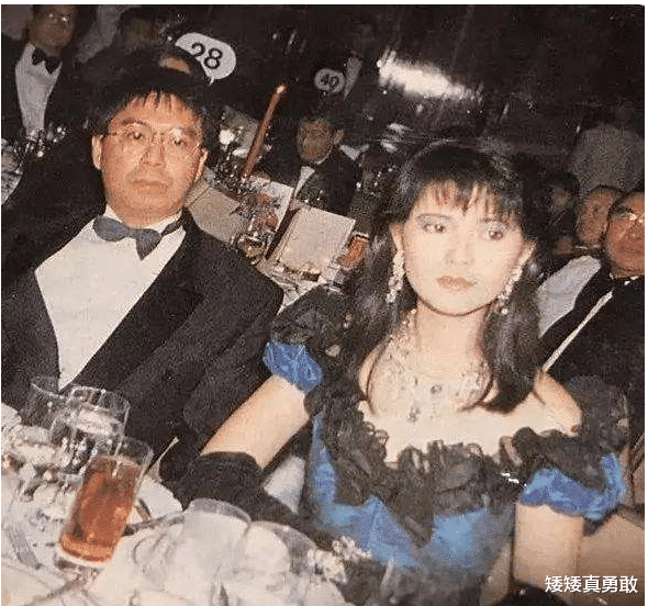 |蓝洁瑛：21岁成名中年孤苦无依，55岁含恨离世，死后三天才被发现