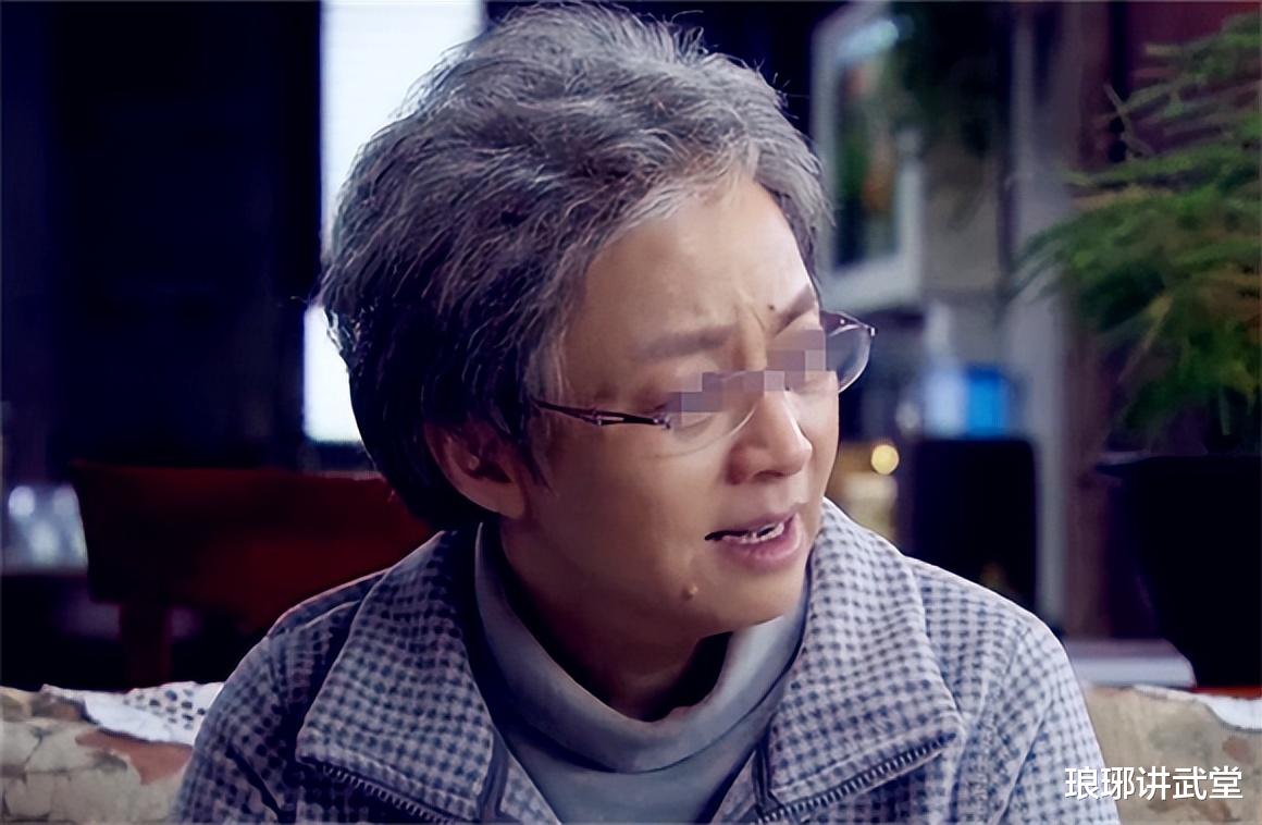 2014年,重庆女主持人陈霞赶路途中惨遭杀害,凶手:她太漂亮了