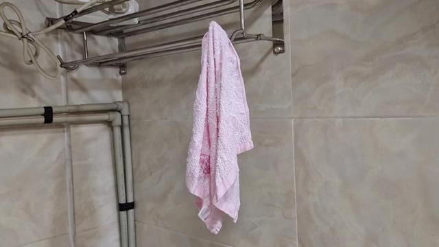 奉劝大家:不管多有钱,毛巾不要挂在这3个位置,早知道早受益