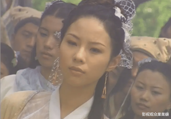 苏有朋|倚天屠龙记：苏有朋版黄衫女，气质清冷又迷人，说起话来却怪怪的