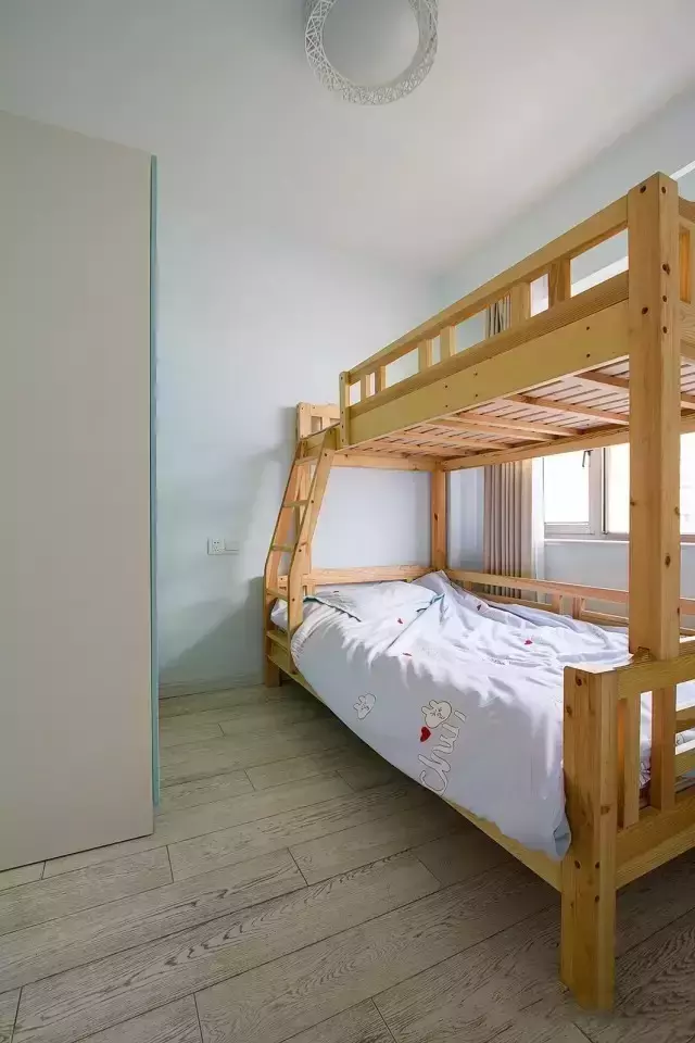 入住新房第一天，就迫不及待想要晒一下，实在接地气好看又实用！