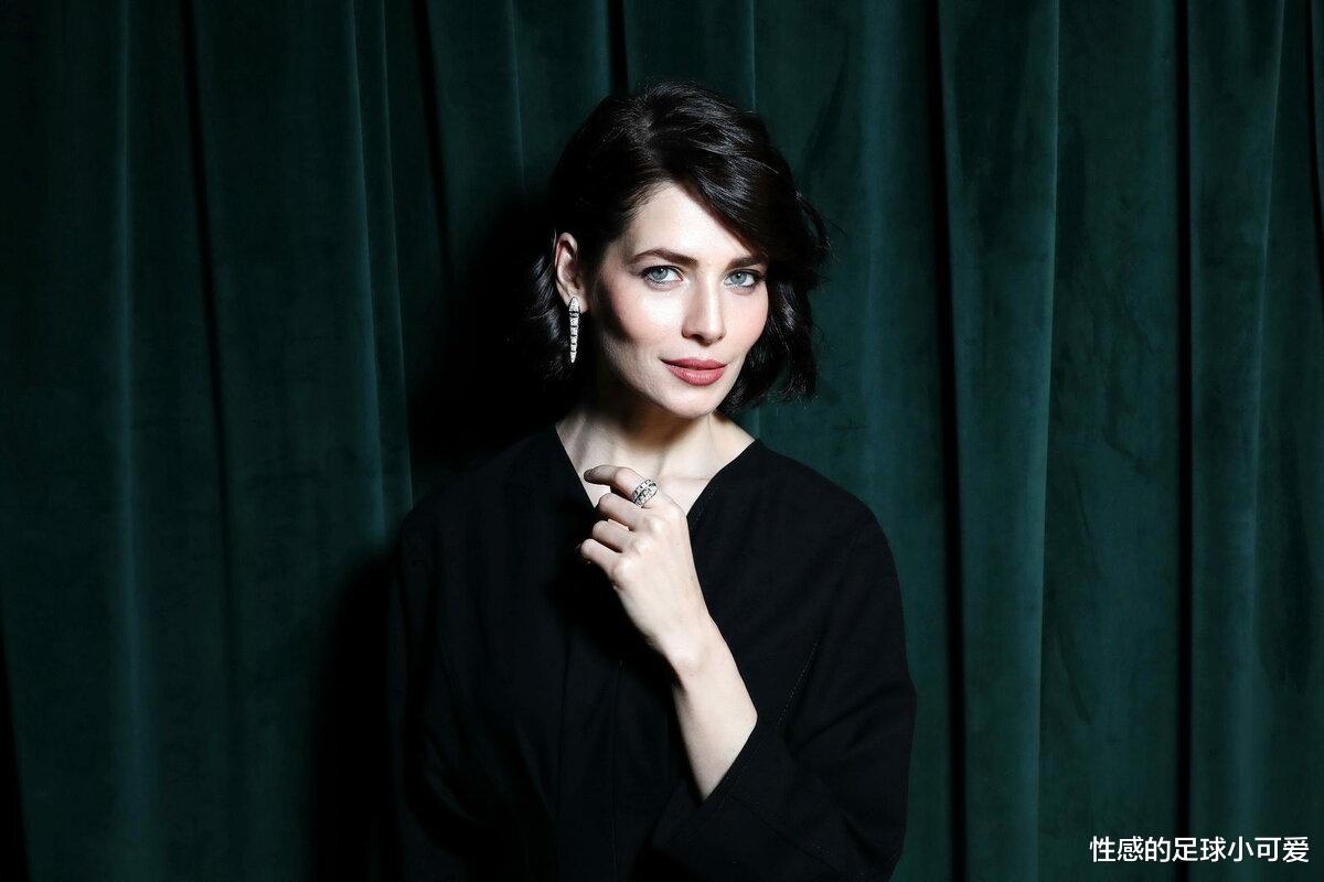 女孩|2020 年最美丽的俄罗斯女演员