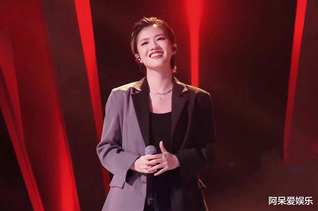 刘德华|《好声音2022》决赛延期,刘德华空降现场,也难掩3个尴尬的现实