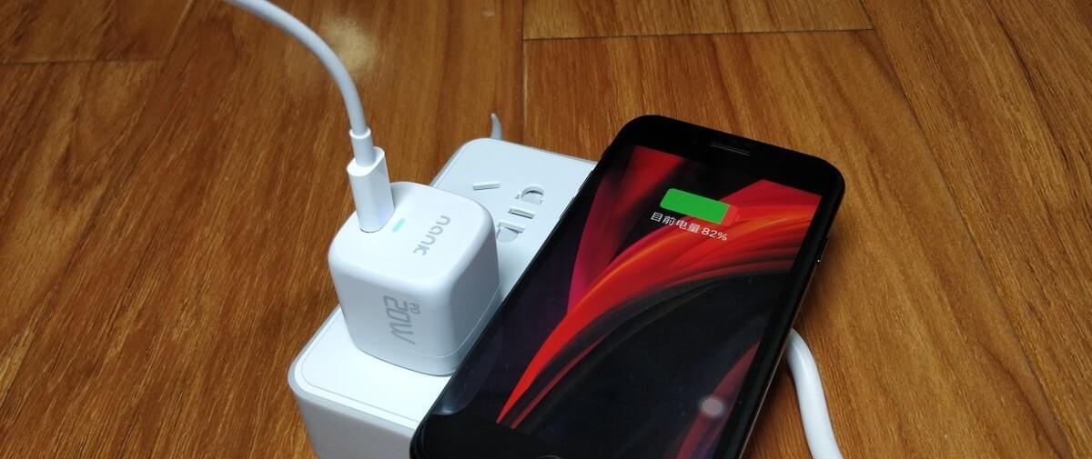 安卓手机|我之前用安卓觉得快充很香，换了iPhone14ProMax，才发现自己错了