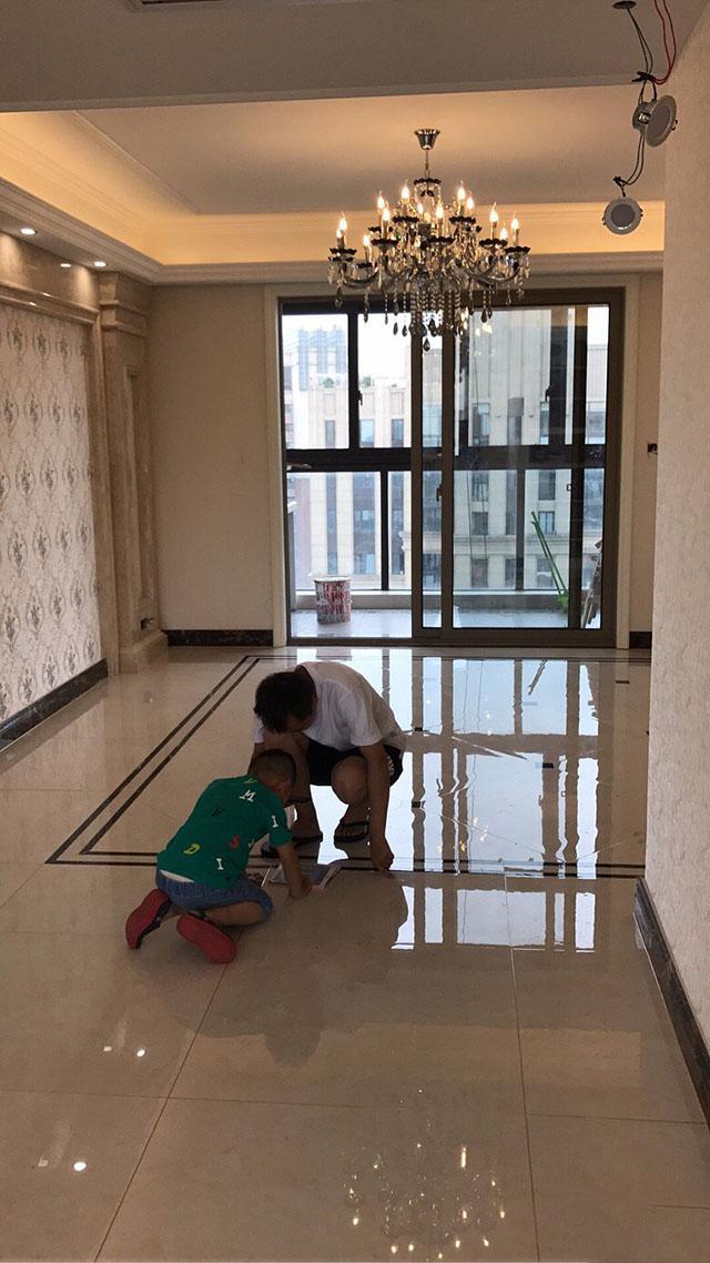 120平装修花26万,我特满意,婆婆倒不乐意了,说装贵了!