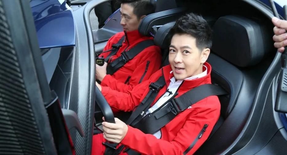 林志颖|林志颖车祸后再开车,面部又扁又平颜值难回!