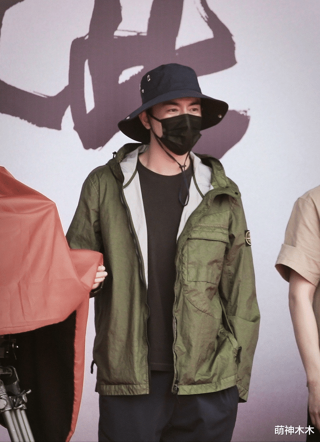 赵丽颖|《与凤行》开机照来了!赵丽颖马甲线抢镜,星月CP时隔五年再同框