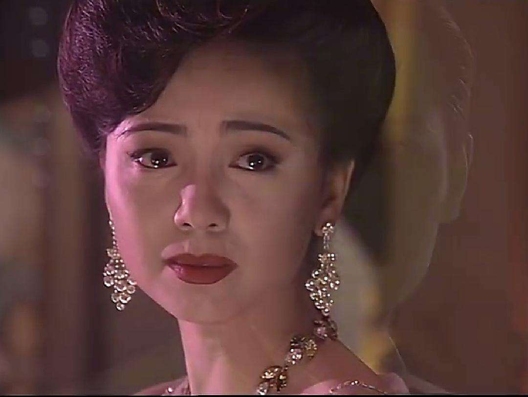 邓萃雯|“小翁美玲”邓萃雯：被父母抛弃，与江华13年的恩怨让人唏嘘