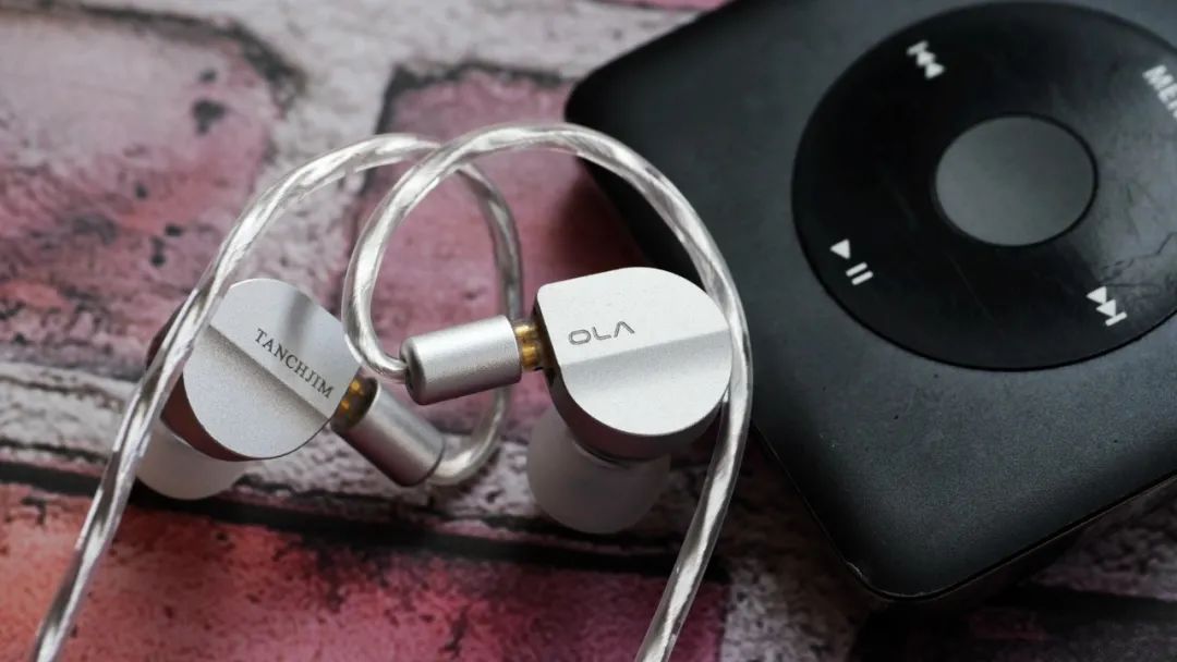耳机|秀外慧中的精致——TANCHJIM OLA平价精品耳塞