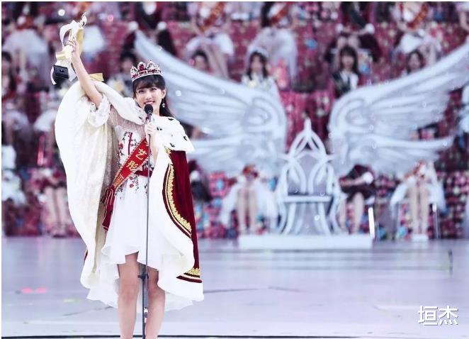 鞠婧祎|当众放狠话挑衅鞠婧祎，扬言明年誓夺第一！后公开诅咒CP粉去世