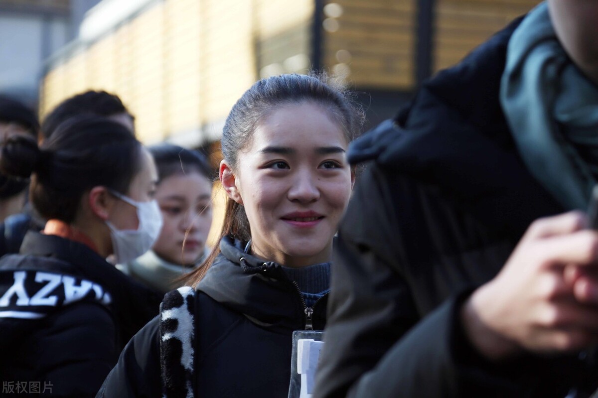 大学|18年后人人上大学？出生人数1062万，首次低于高考人数1078万