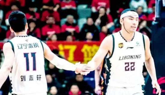 辽宁男篮|张镇麟被批，杨毅调侃，周鹏点拨继伟，李晓旭低调，李月汝示爱