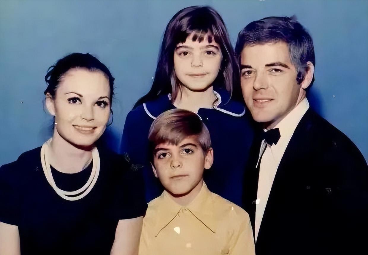 乔治·克鲁尼|最性感男人乔治·克鲁尼：交往21个女友，娶小17岁娇妻，身家16亿