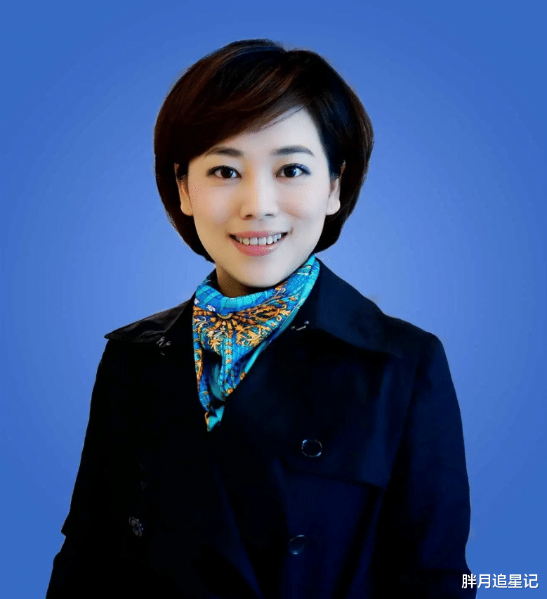 劳春燕|劳春燕：在最好的年纪嫁“普通男人”裘正义，婚后生一子美满幸福